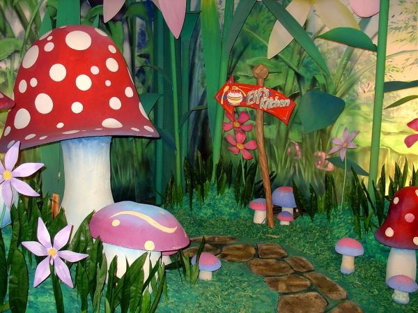 'The Fairies' - Garden
Large mushroom and crooked sign
