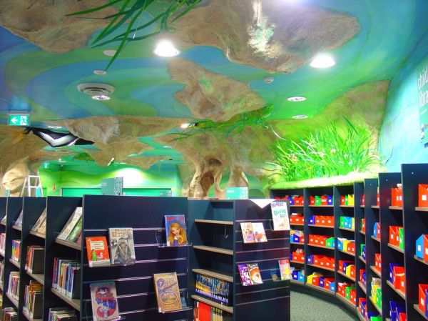 Themed Area - Mt Gambier Library
Ceiling features above the book collection include a diver, rocky outcrops and domed recesses
